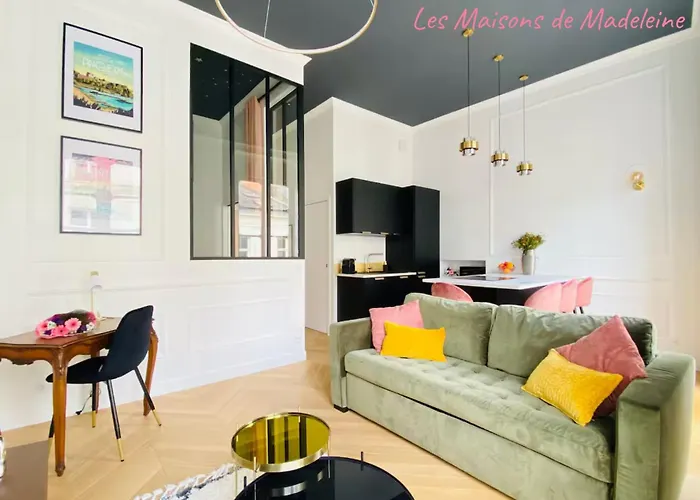 L\'Etoile Du Sud - Les Maisons De Madeleine
